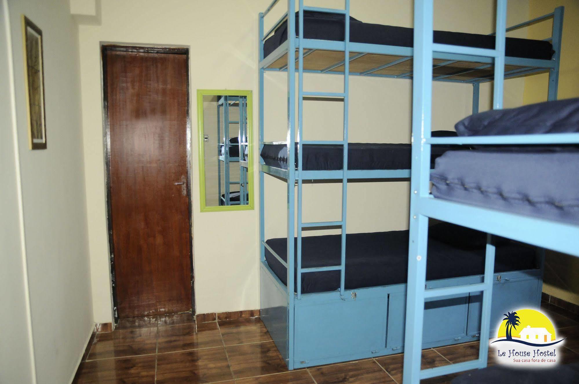 Auberge de jeunesse Le House *